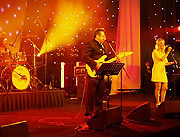 Marmalade Cover Band Melbourne - Singers - Musicians Entertainers
